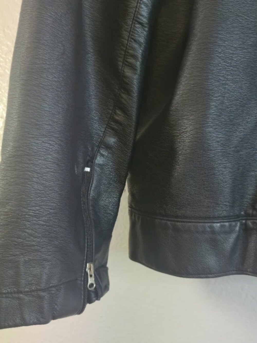 Tommy Hilfiger Black Faux Leather Moto Jacket Men’s Vintage Y2K Style - Picture 7 of 9